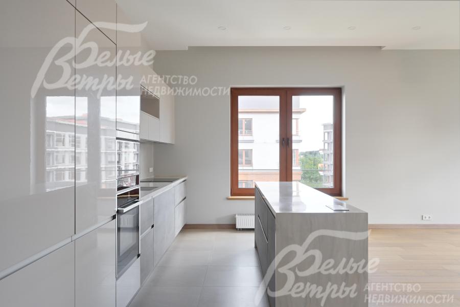 Установлена кухня