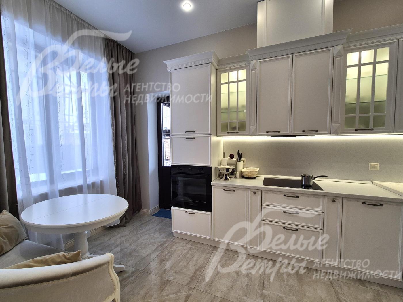 Кухня с выходом на террасу