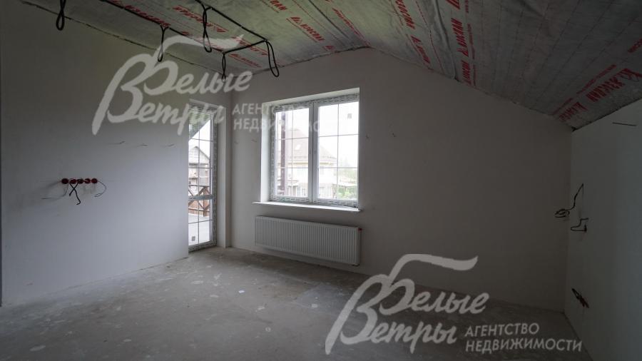 Выполнена стяжка полов